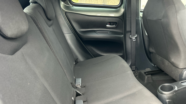 Toyota Aygo X 1.0 VVT-i Edge 5dr Petrol Hatchback